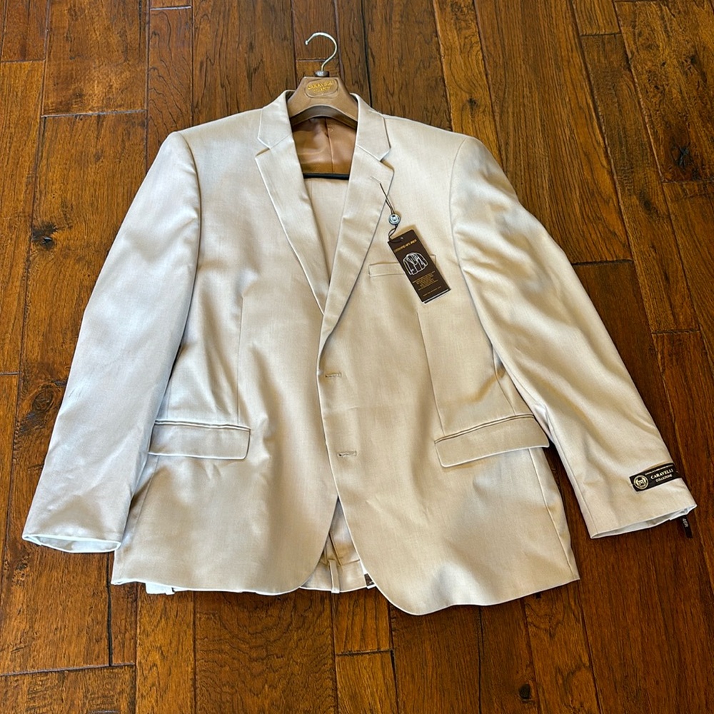 Beige 2 piece Caravelli Collezione suit.  46R 40W